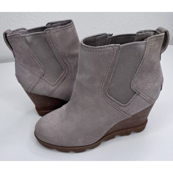 Sorel Women's Joan Uptown Wedge Chelsea Boots Taupe Suede Size 6.5 - Picture 3 of 14